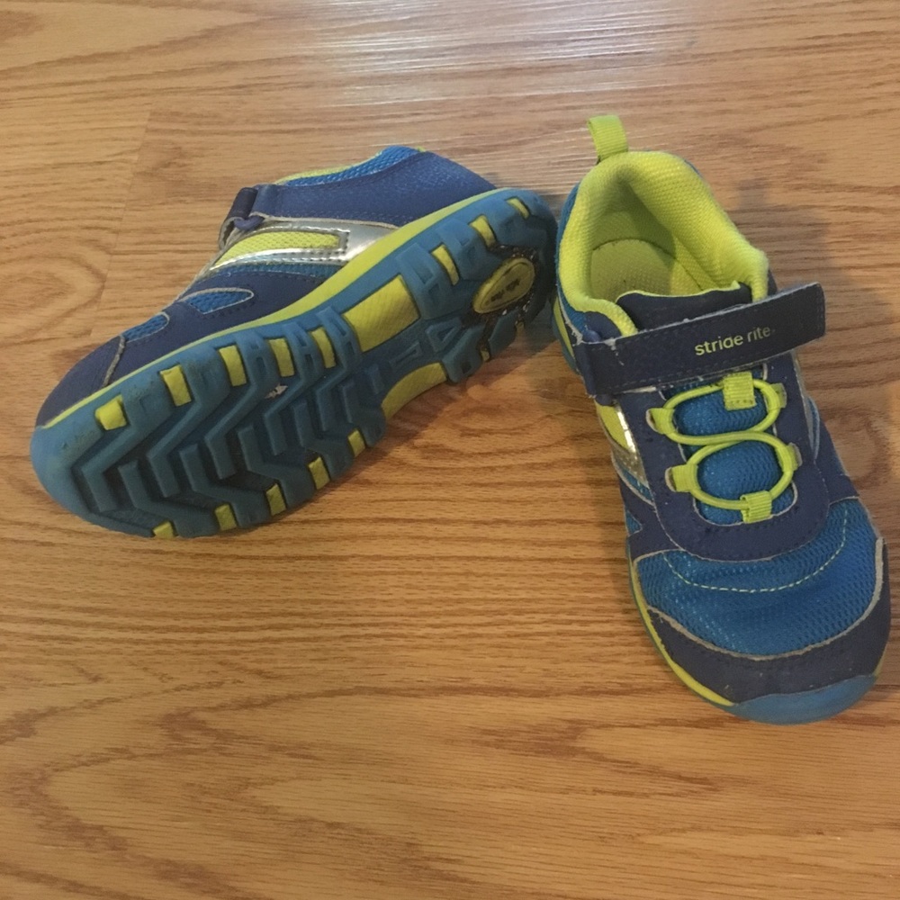 Boy sneakers